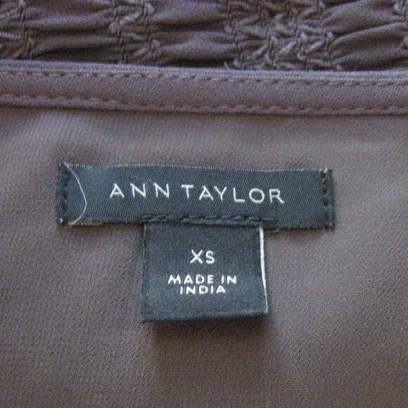 Ann Taylor Elegant Statement Sleeve Silky Blouse sz XS Gray Crepe Chiffon - Picture 7 of 8